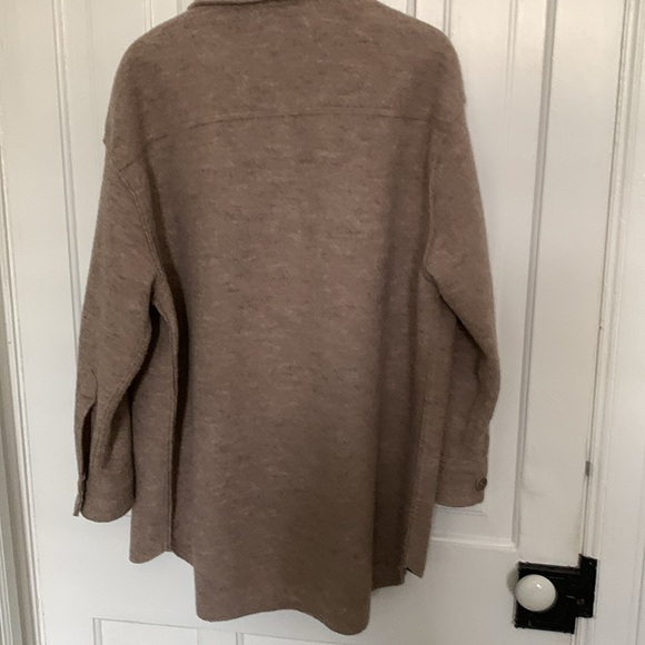 Ladies shacket - Picture 4 of 4